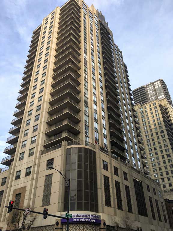635 N Dearborn Condos For Sale or Rent The Caravel